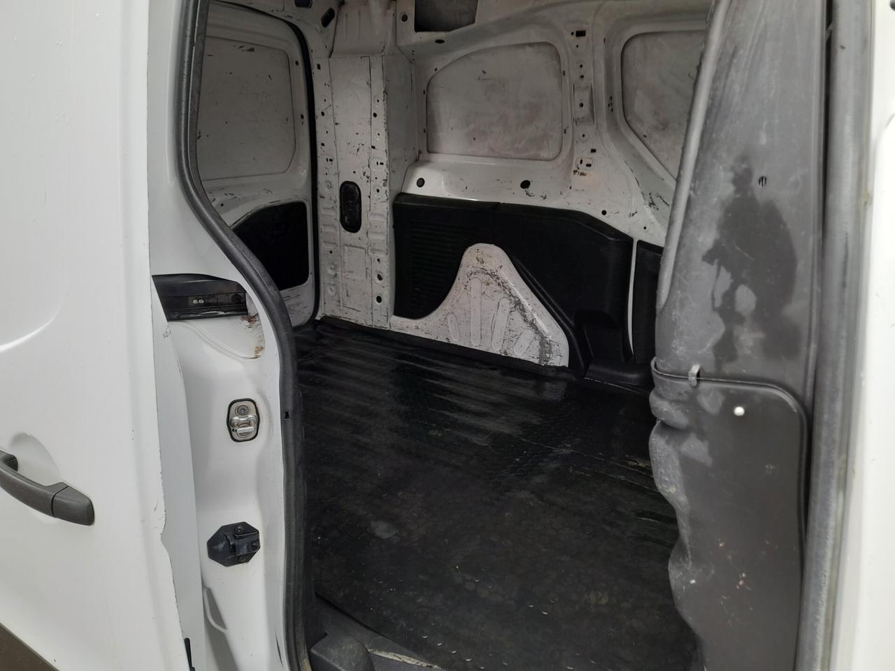 Citroen Berlingo 1600 HDI PASSO LUNGO PORTA LATERALE