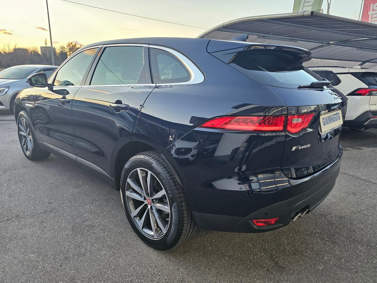 Jaguar F-Pace 2.0 D 180 CV AWD aut. Prestige