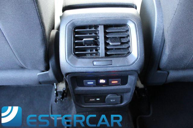 VOLKSWAGEN Tiguan 2.0 TDI DSG Sport R-LINE