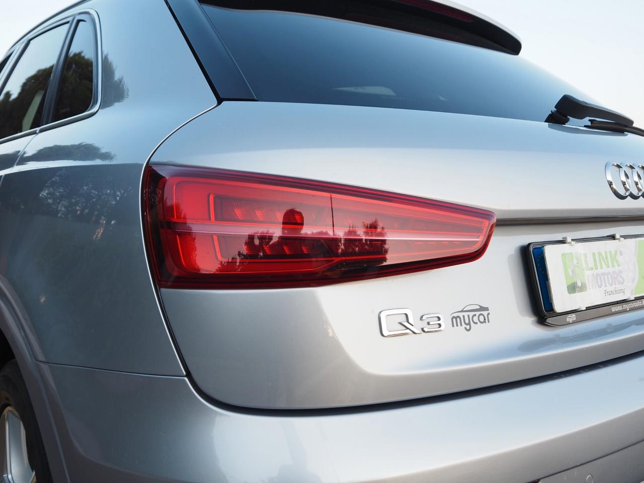 Audi Q3 2.0 TDI 120 CV S tronic Sport