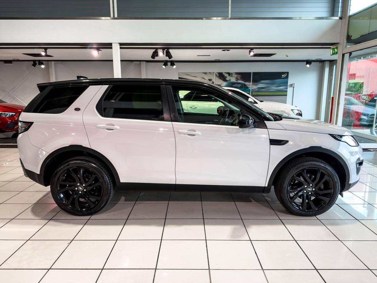 Land Rover Discovery Sport 2.0 td4 HSE