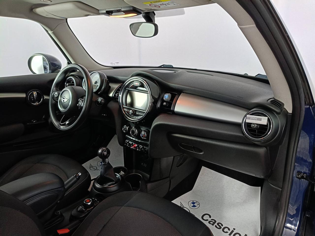 MINI Mini IV F55-F56 2014 - Mini 1.5 One D Business 3p