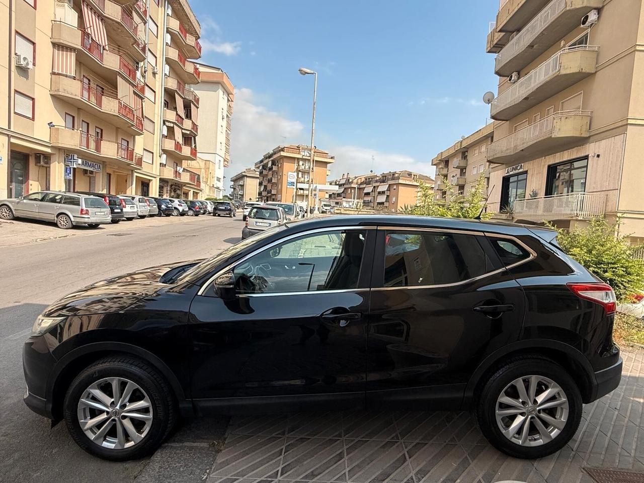 Nissan Qashqai 1.5 dCi N-Vision