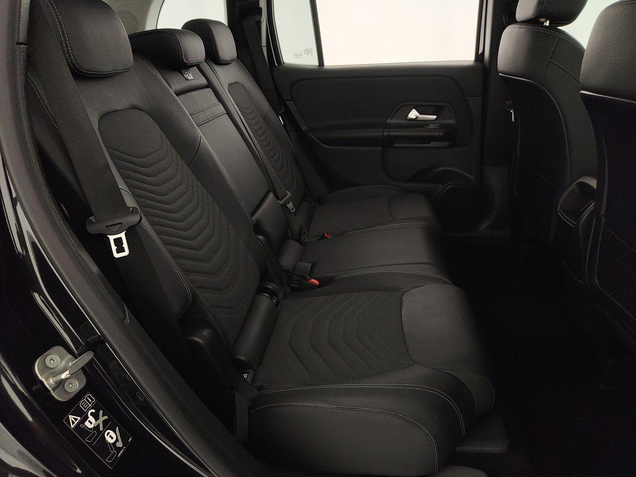 Mercedes-Benz GLB 180 d Advanced auto