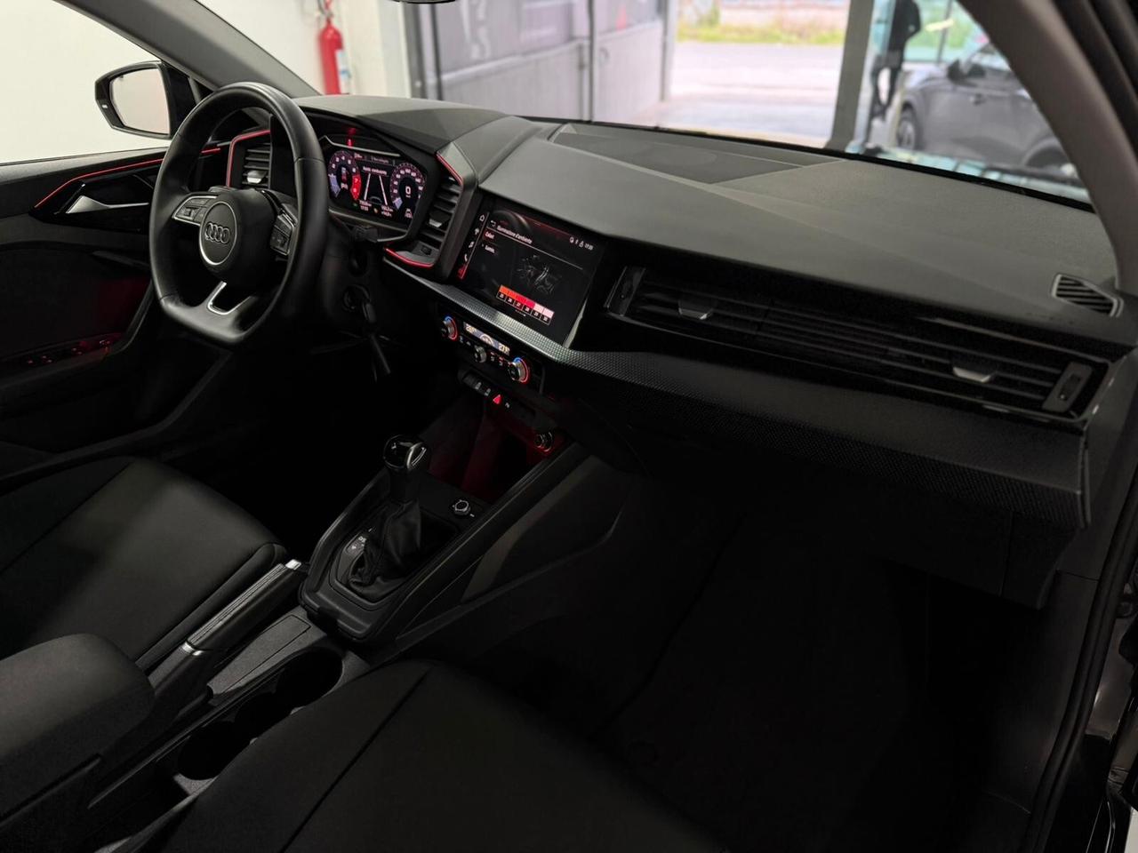 Audi A1 SPB 30 TFSI S tronic Identity Black
