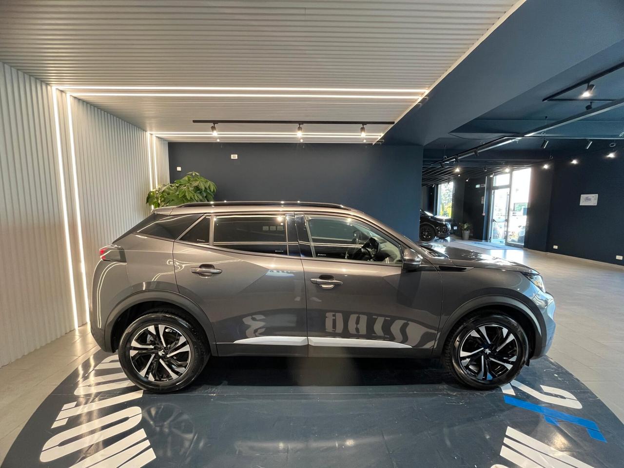 Peugeot 2008 BlueHDi 110 S&S Allure Pack
