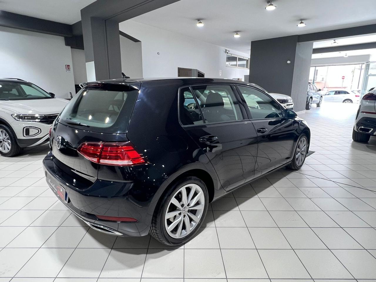Volkswagen Golf 1.6 TDI 115 CV 5p. Business BlueMotion Technology