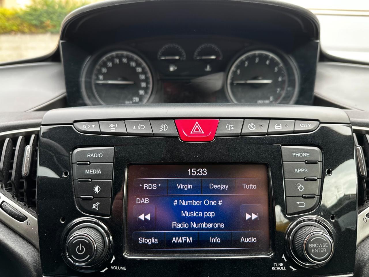 Lancia Ypsilon 1.2 69 CV 5 porte S&S Gold "NEOPATENTATI"