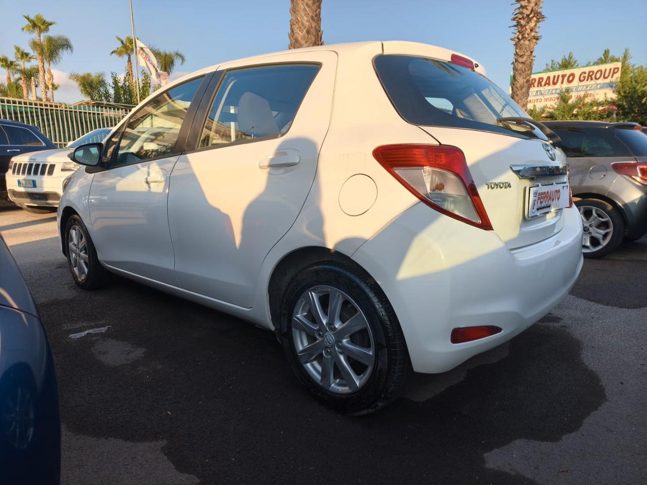 TOYOTA YARIS 1.0 LOUNGE +NAVI