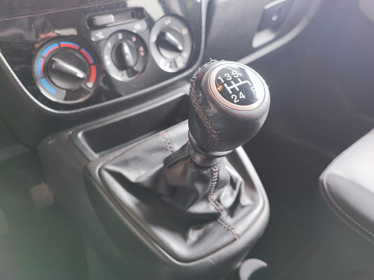 Fiat Qubo 1.4 8V 77 CV Dynamic Natural Power