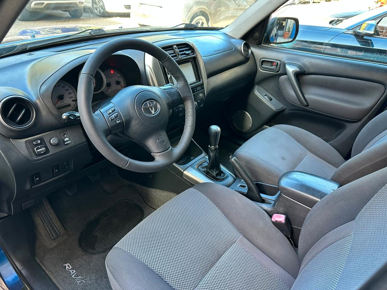 Toyota RAV 4 RAV4 2.0 Tdi D-4D cat 5 porte Sol