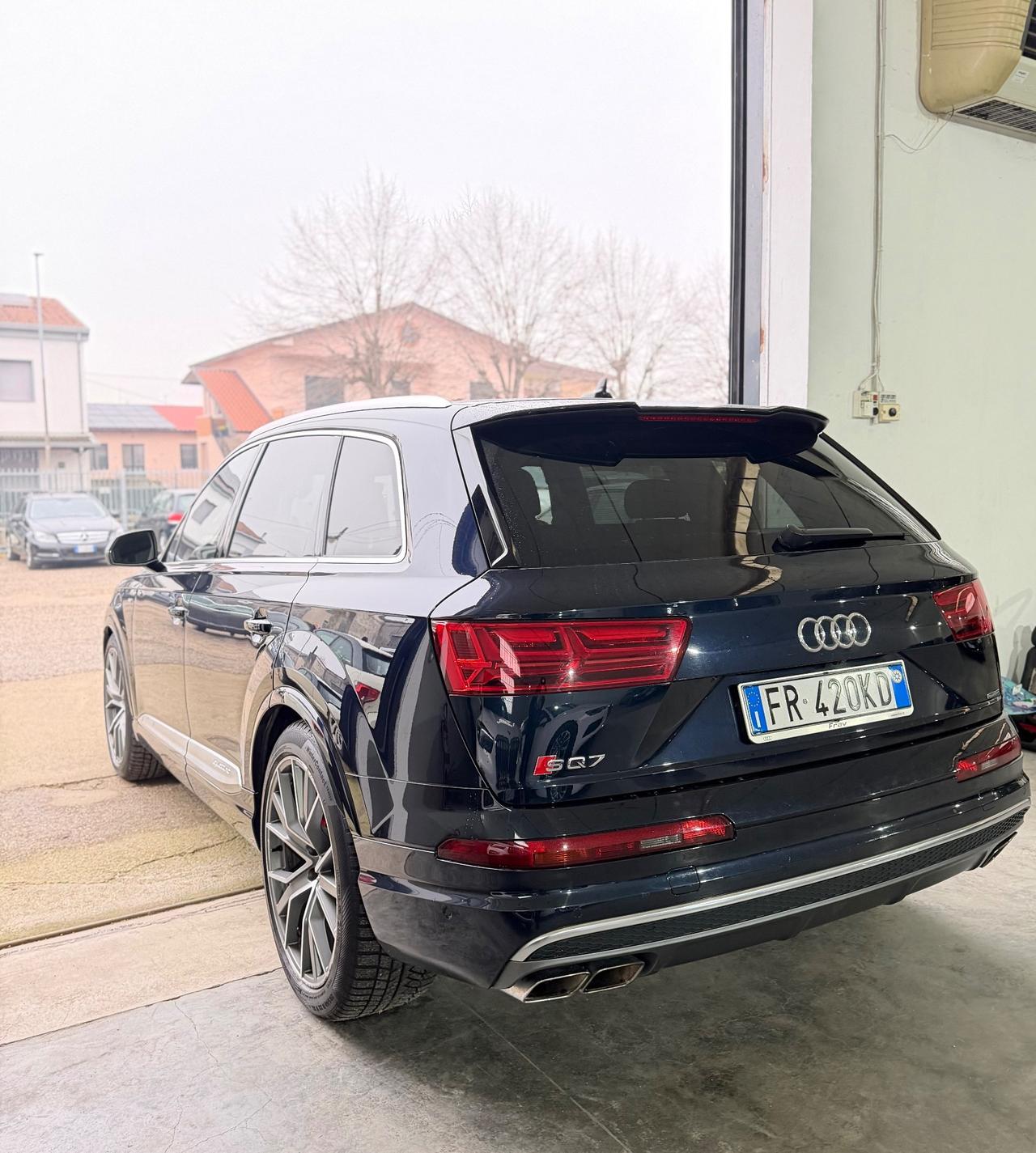 Audi Q7 SQ7 4.0 V8 TDI quattro tiptronic Business Plus