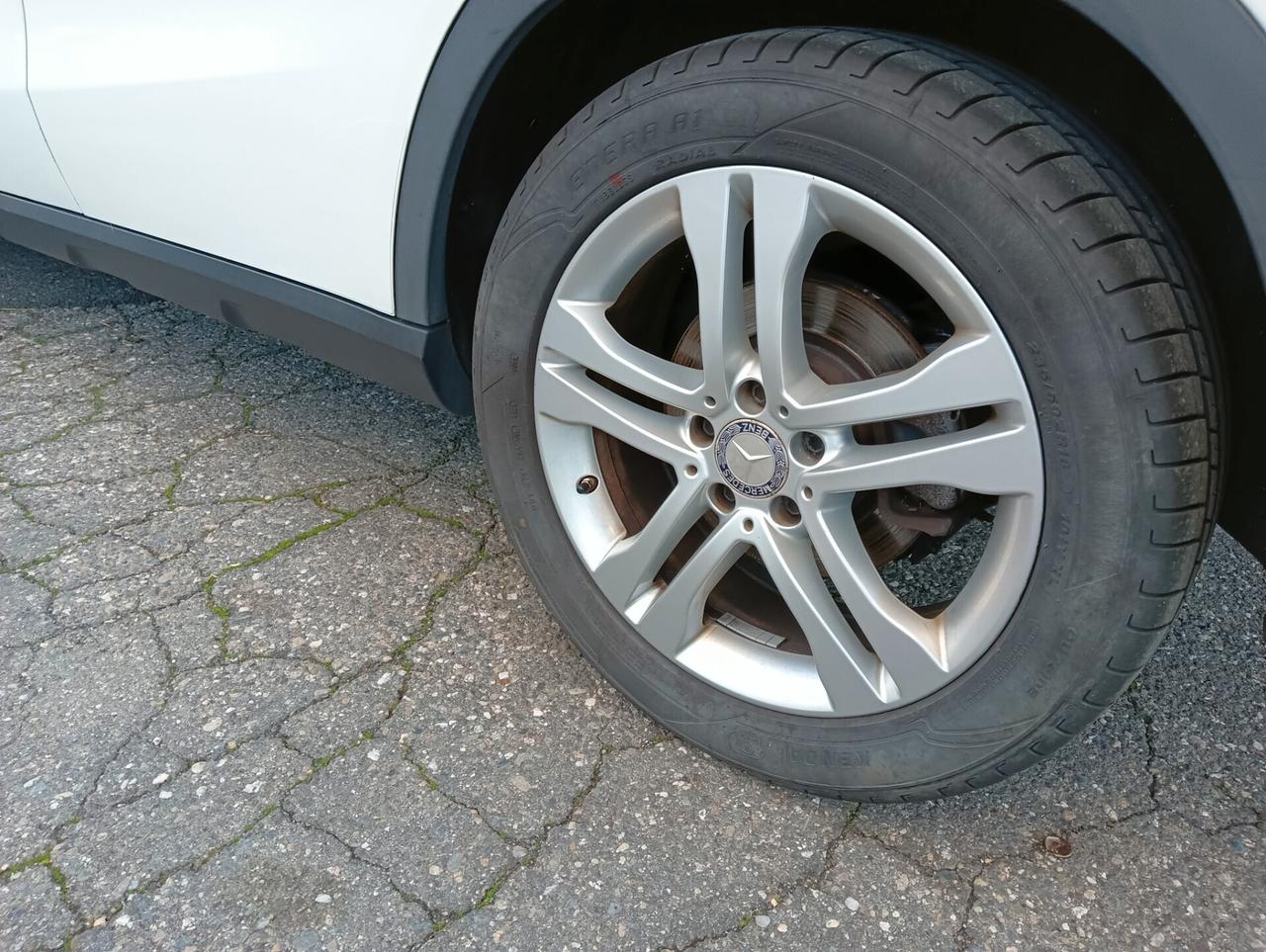 Mercedes-benz GLA 220 d LEGGERE DESCRIZIONE