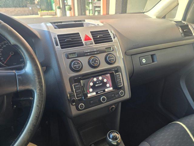 VOLKSWAGEN Touran 1.9 TDI 105CV DPF Highline BMT 7 POSTI Cinghia OK