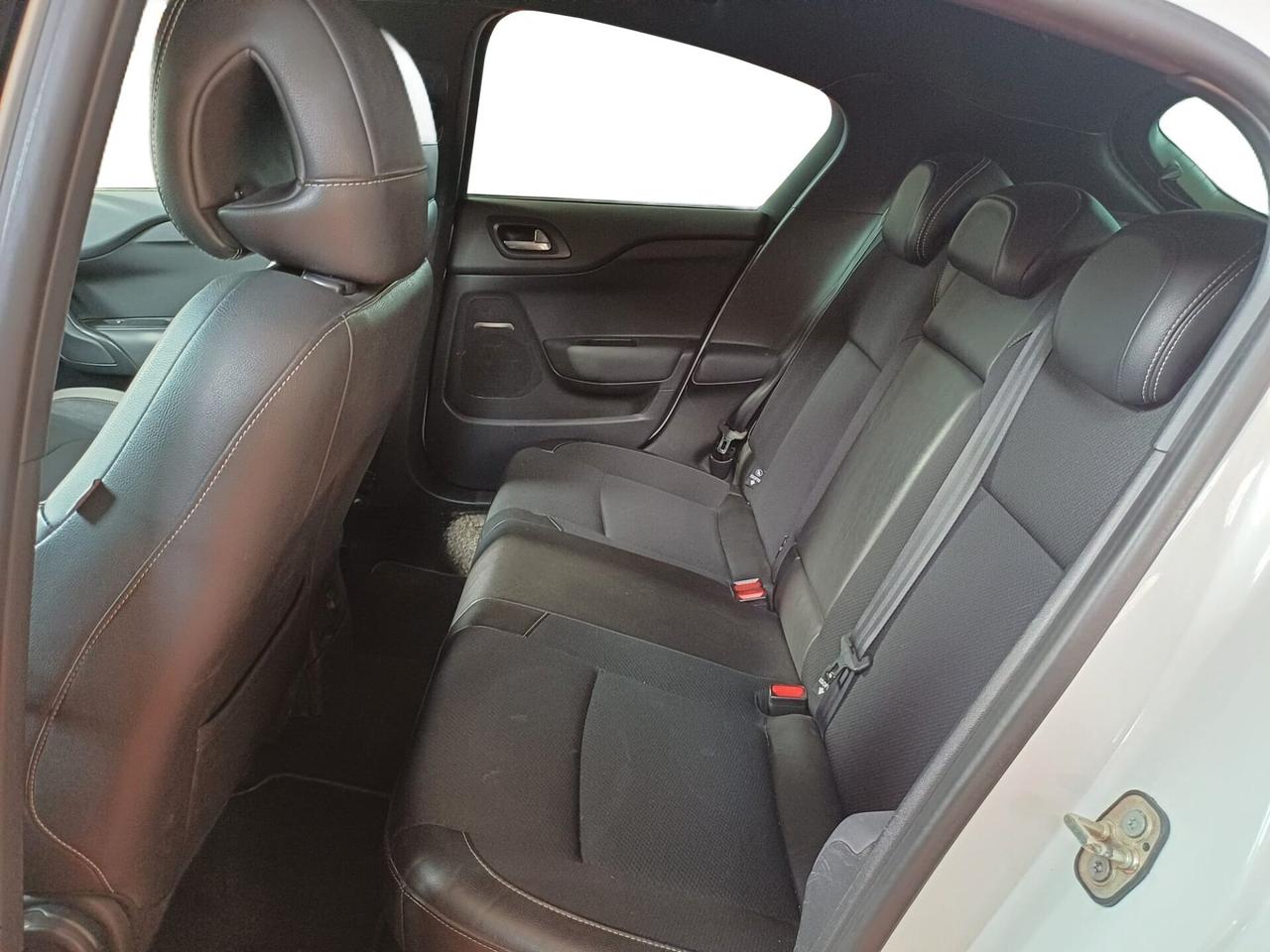 Ds DS4 DS 4 1.6 e-HDi 110 airdream CMP6 Chic