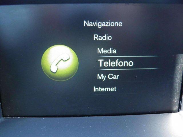 VOLVO XC60 XC60 2.4 D4 AWD GEARTRONIC MOMENTUM
