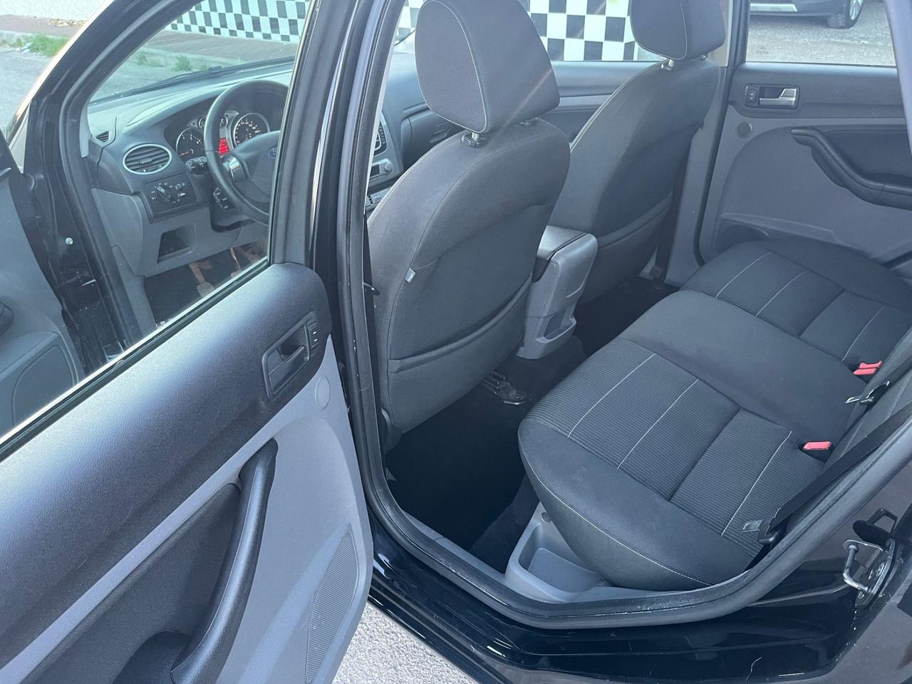 Ford Focus 1.6 benzina SW Titanium - Unipro 2008