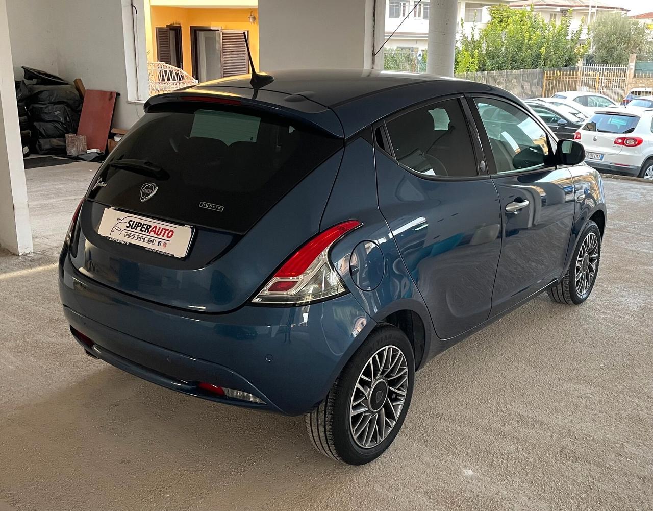 LANCIA Ypsilon 1.0 Hybrid 70CV EcoChic GOLD