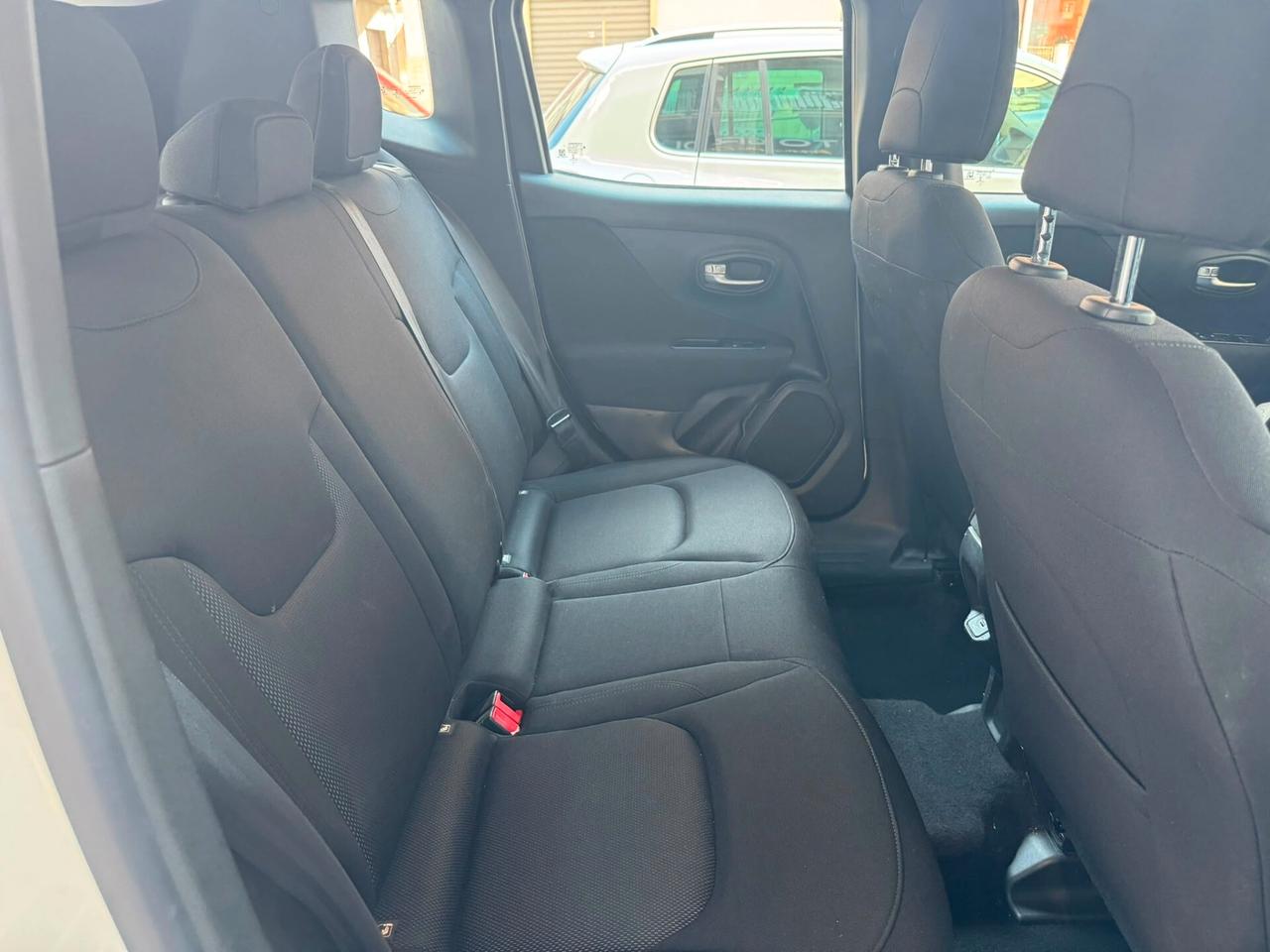 Jeep Renegade 1.6 Mjt DDCT 120 CV Longitude