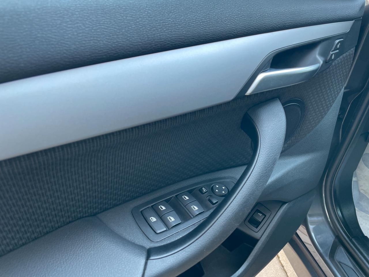 Bmw X1 sDrive16d Advantage auto