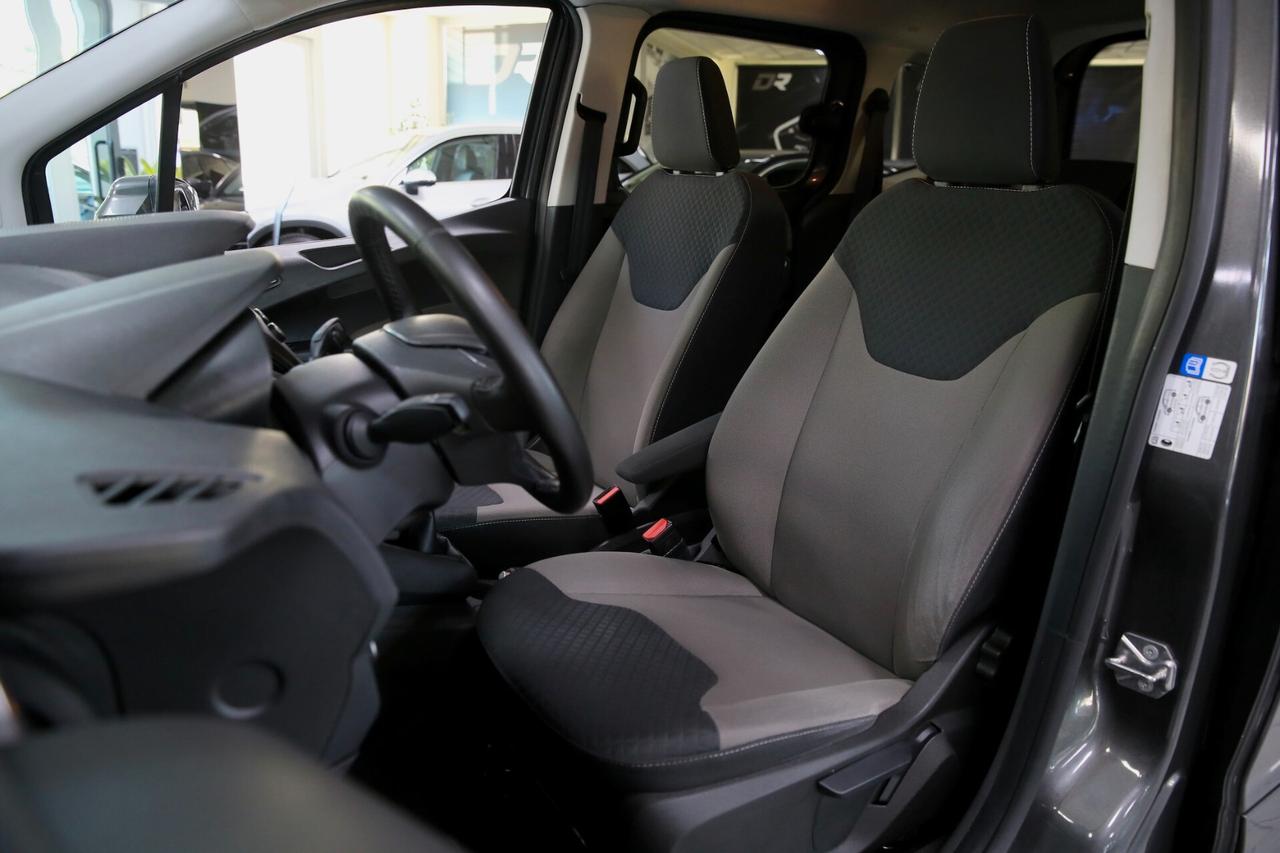 Ford Tourneo Courier 1.5 TDCI 100 cv Plus