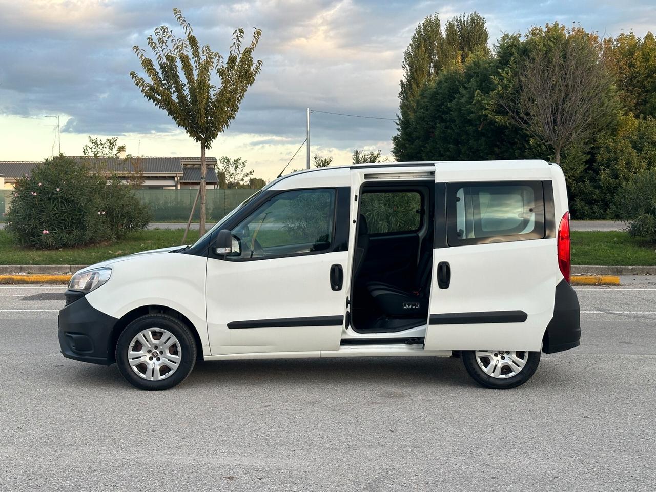 Fiat Doblo AUTOCARRO 5 POSTI 1.3 MJT N1 SX