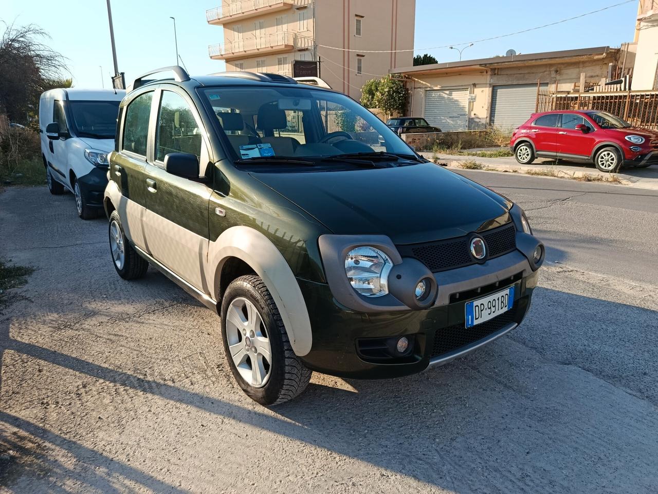 Fiat Panda 1.3 MJT 16V 4x4 Cross