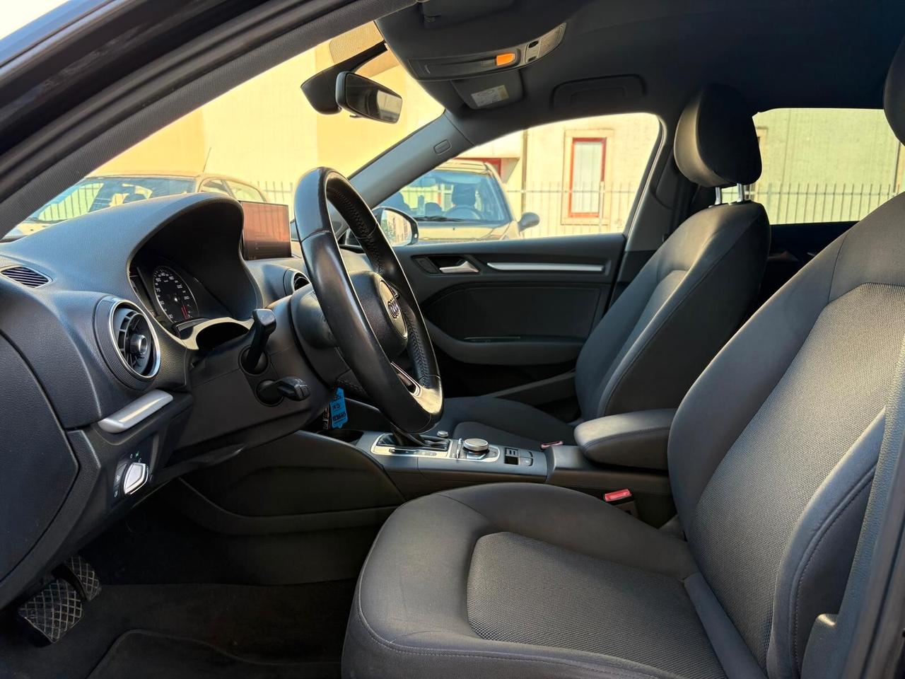 Audi A3 1.6 TDI 116 CV S tronic Sport