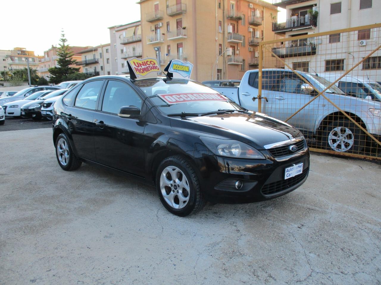 Ford Focus 1.6 (115CV) 5p. Bz.- GPL 2010