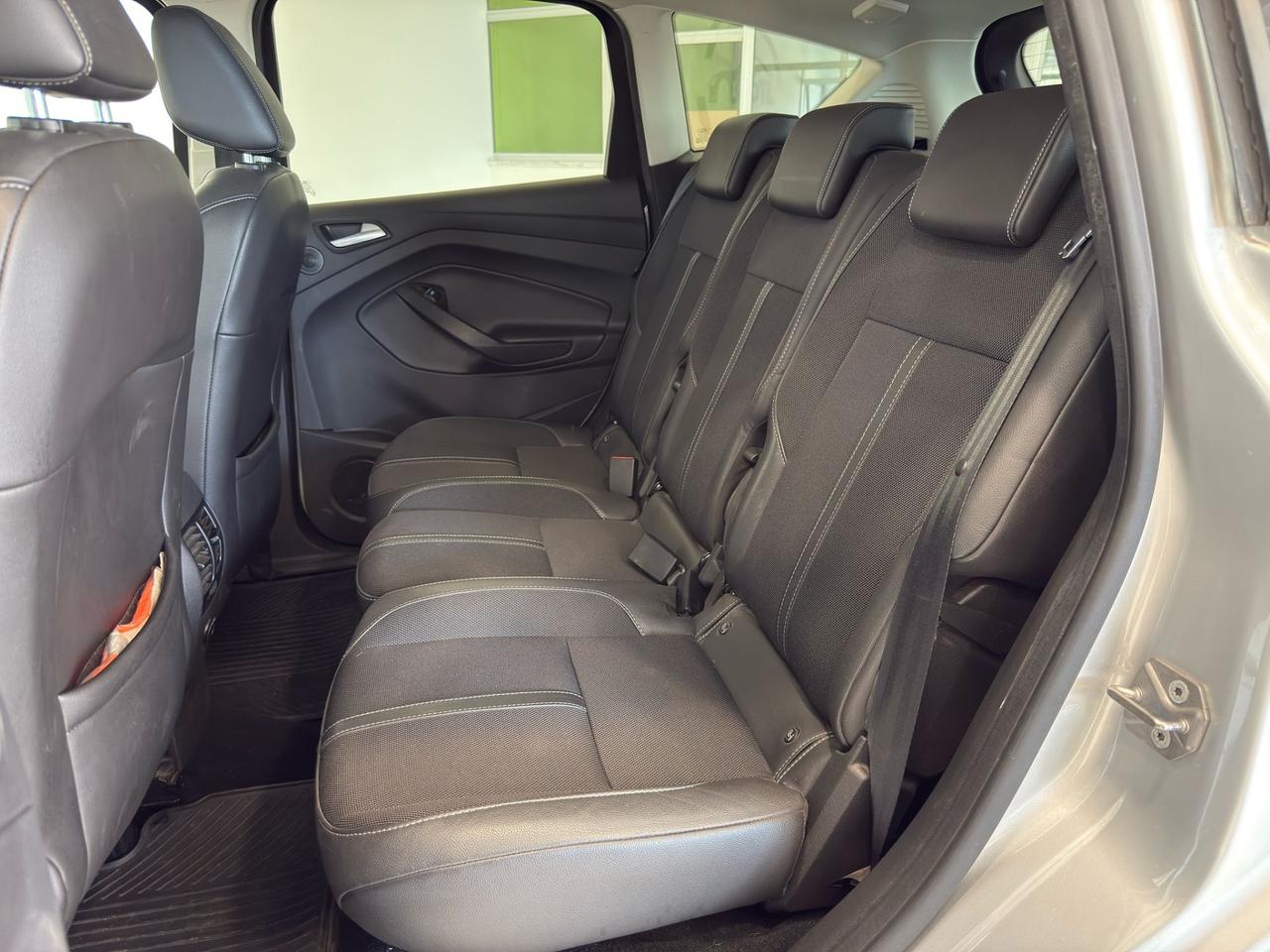 Ford C-Max 1.5 TDCI 120cv Titanium Powersift