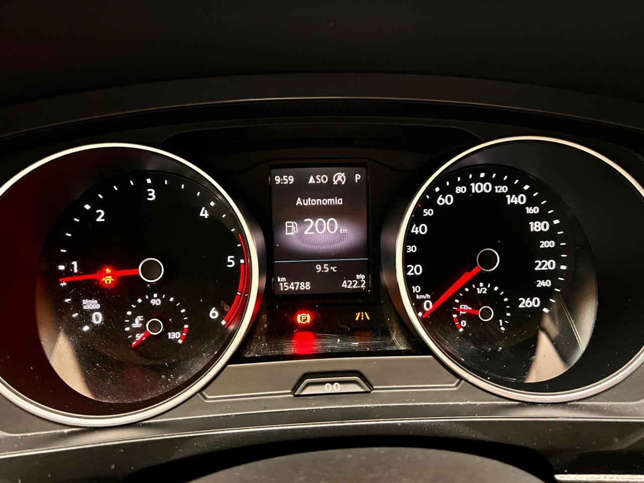 Volkswagen Tiguan 2.0 TDI SCR DSG 4MOTION Business BMT