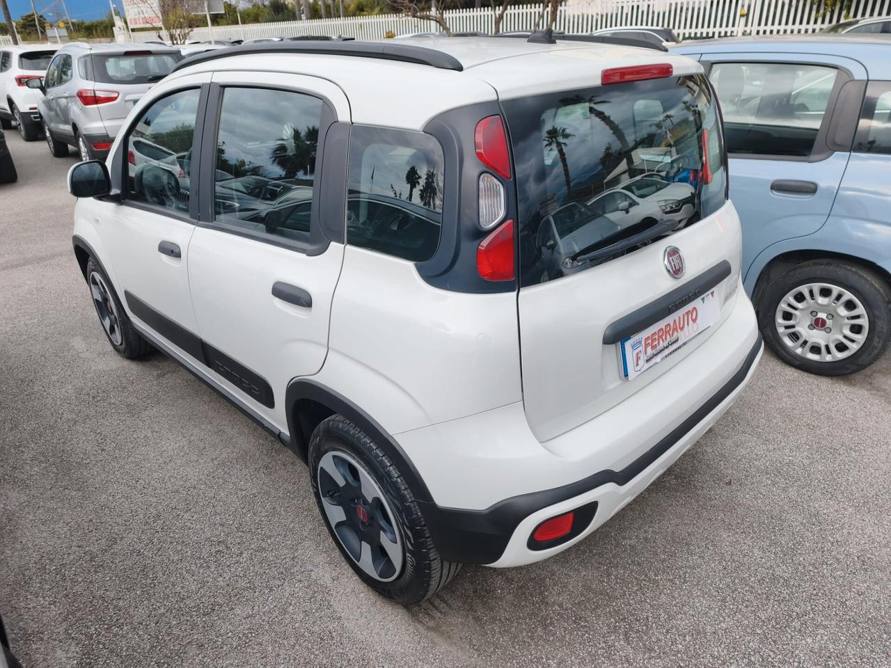 FIAT PANDA HYBRID CITY CROSS