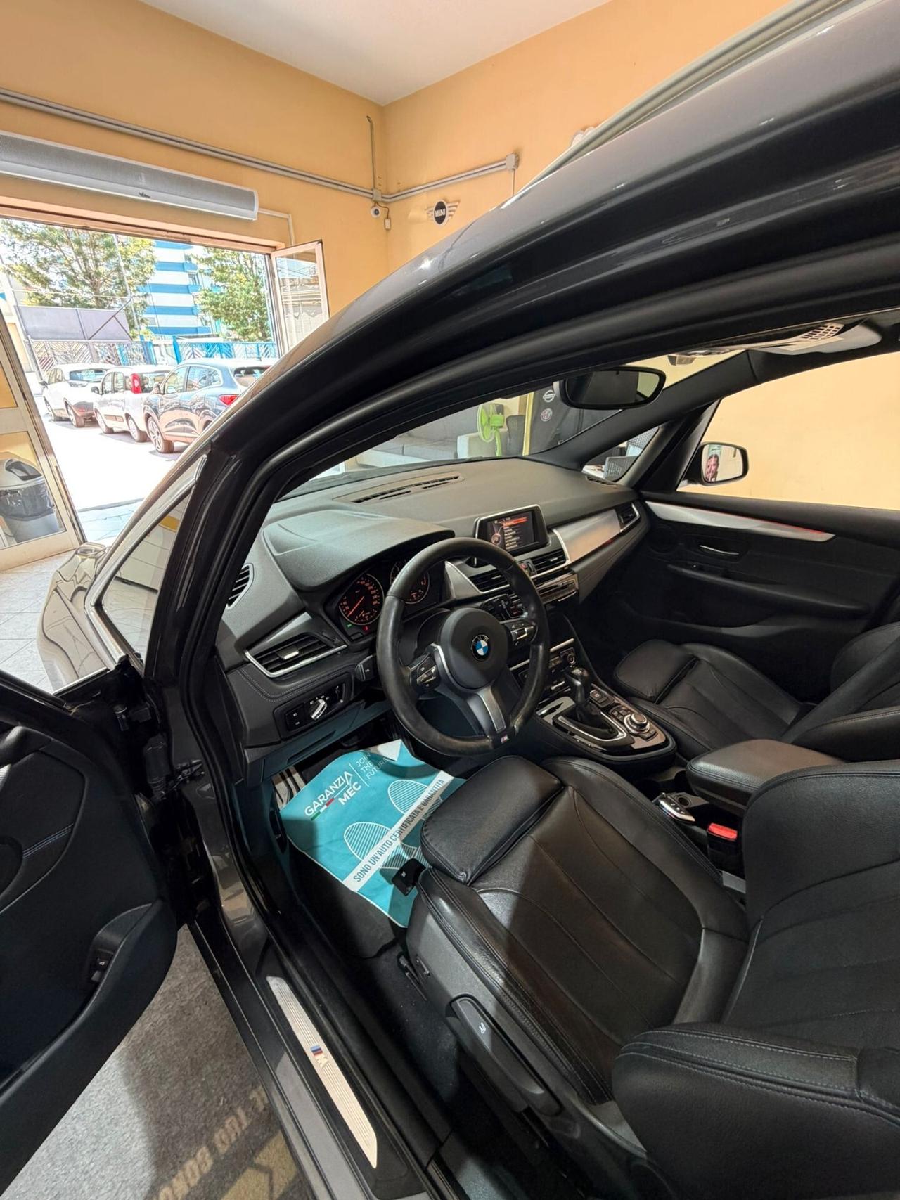 Bmw 2er Active Tourer 218d Msport