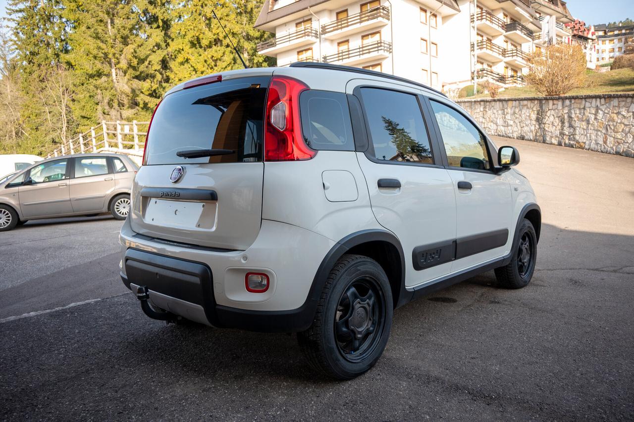 Fiat Panda 4x4 1.3 MJT 95 CV - EURO6 - GANCIO