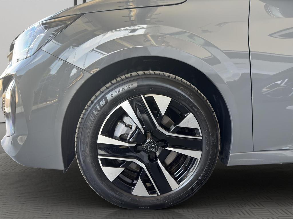 Peugeot 208 1.2 hybrid Allure 100cv e-dcs 6