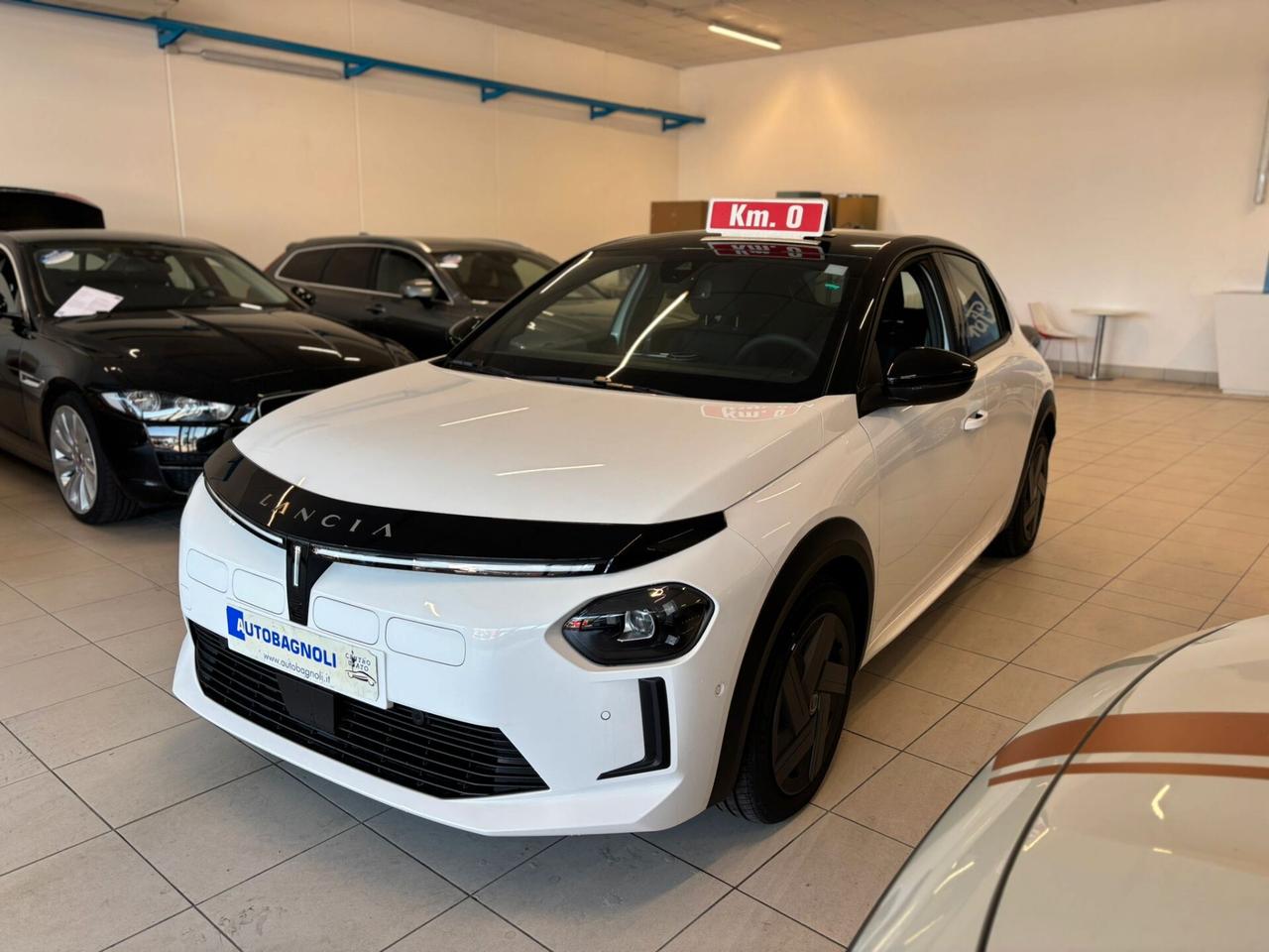 Lancia Ypsilon 51 kWh elettrica 156 CV KM 0