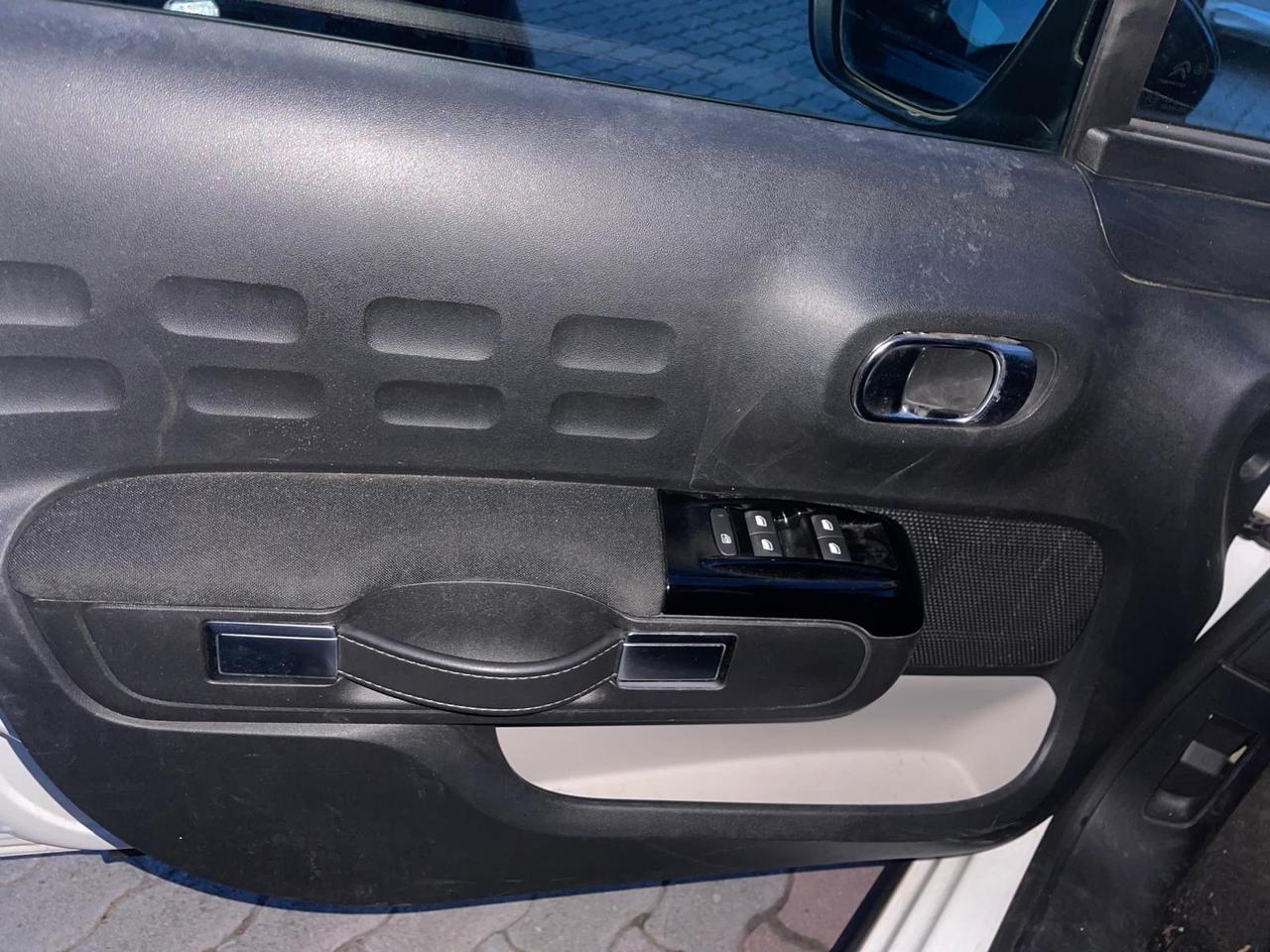 Citroen C3 PureTech 110 S&S EAT6 Elle