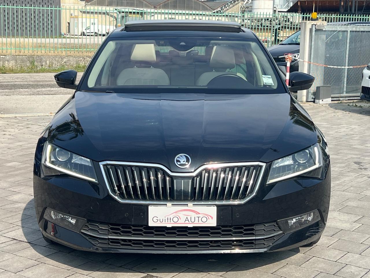 Skoda Superb 2.0 TDI 190 CV DSG Laurin&Klement FINANZIABILE