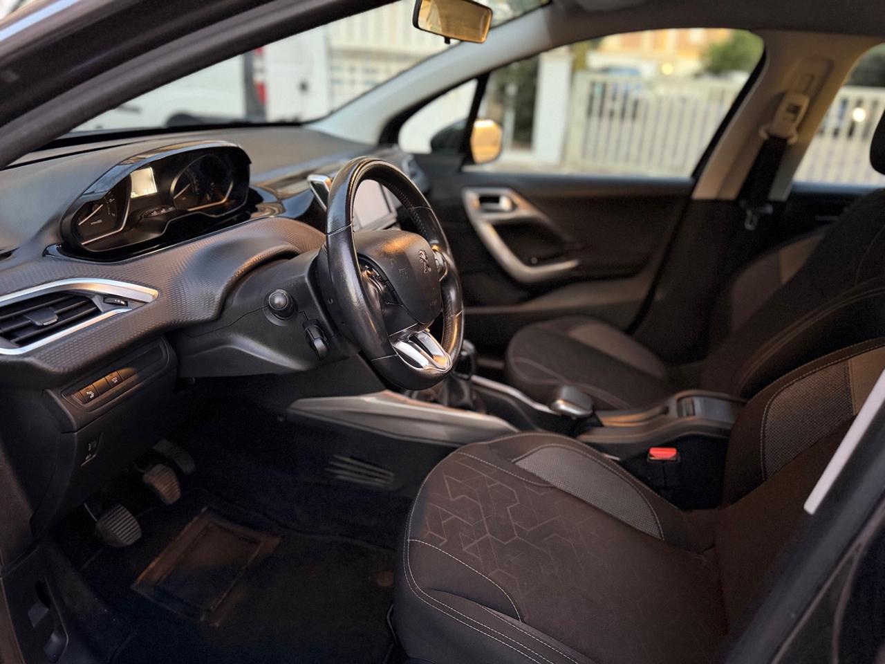 Peugeot 2008 PureTech 82 Active