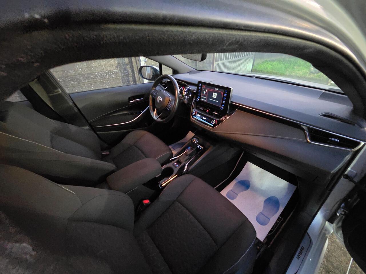 Toyota Corolla Touring Sports 1.8 Hybrid Business Tech