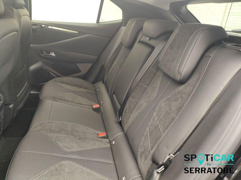 DS DS4 N°4 ÉTOILE ALCANTARA