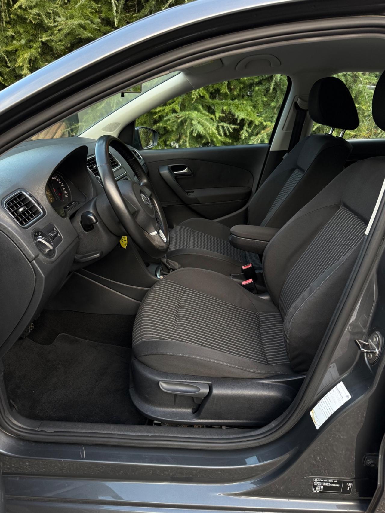 Volkswagen Polo 1.4 DSG 5 porte Highline