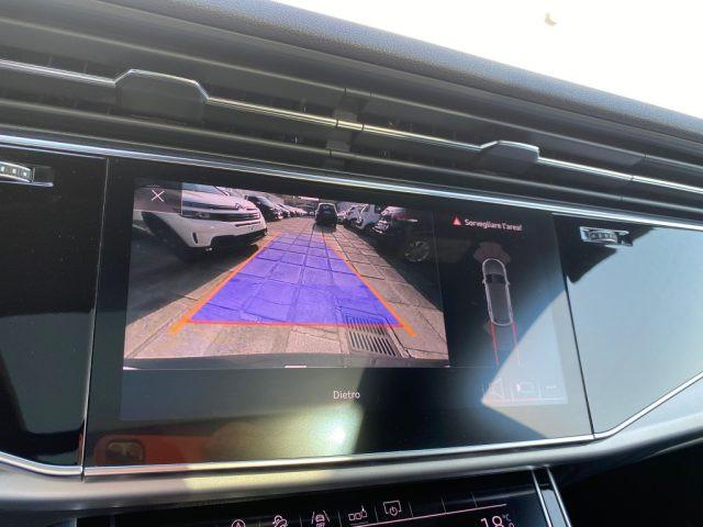 AUDI Q8 50 TDI 286 CV quattro tiptronic Sport