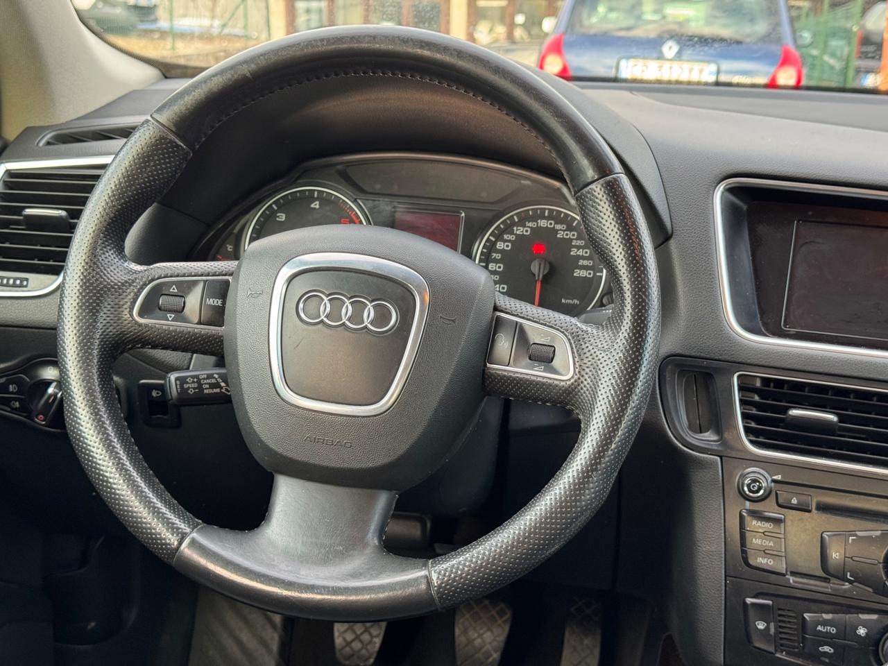 Audi Q5 2.0 TDI 143 CV quattro