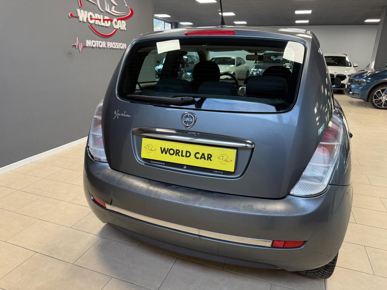 Lancia Ypsilon 1.4 Platino Ecochic GPL
