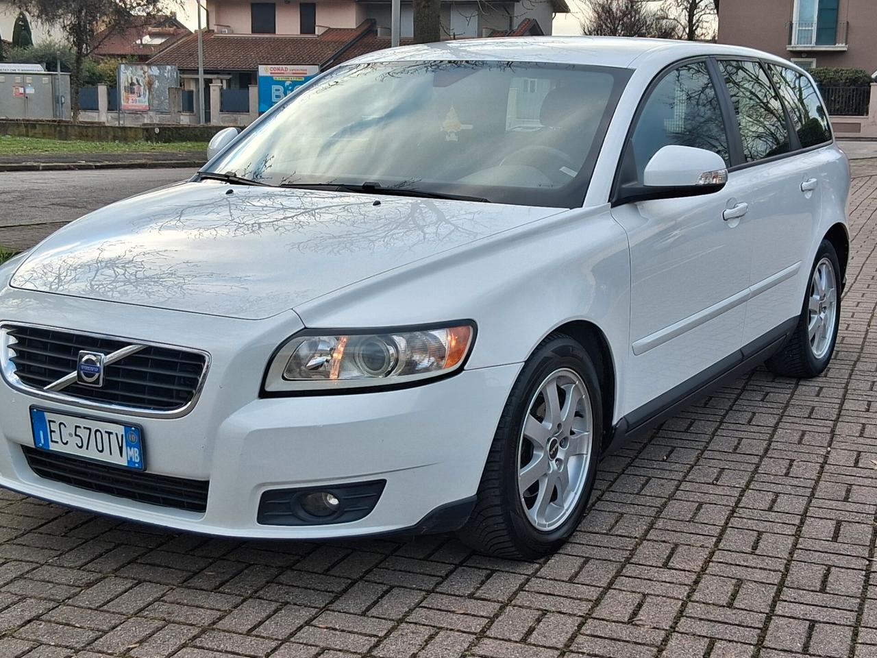 Volvo V50 D4 Geartronic R-design