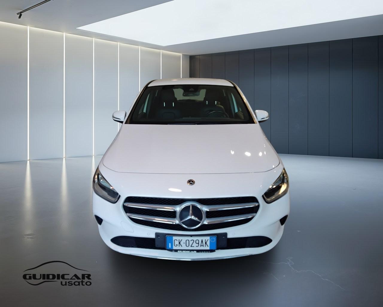 Mercedes-Benz Classe B - W247 2018 - B 180 d Sport Plus auto
