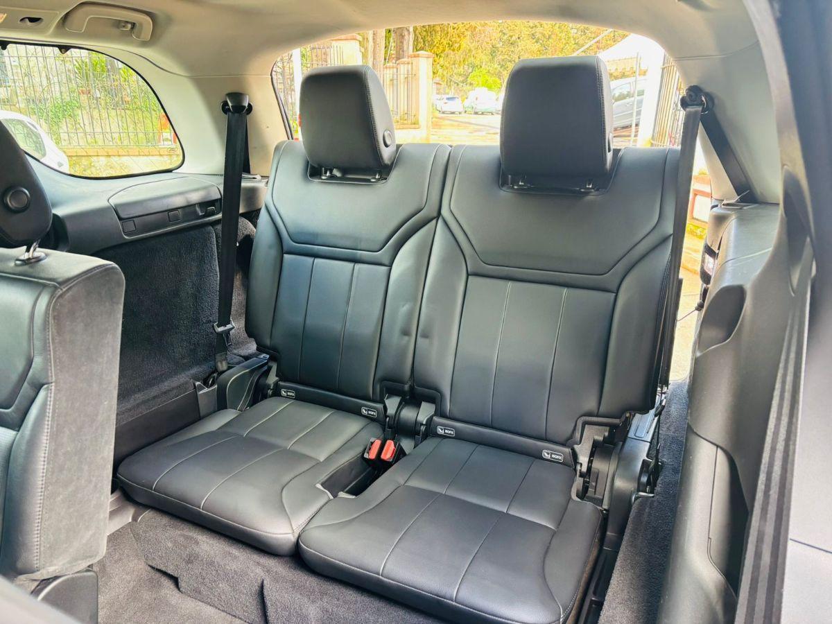 Land Rover Discovery 5 2.0 SD4 240 HSE Autocarro 7 posti