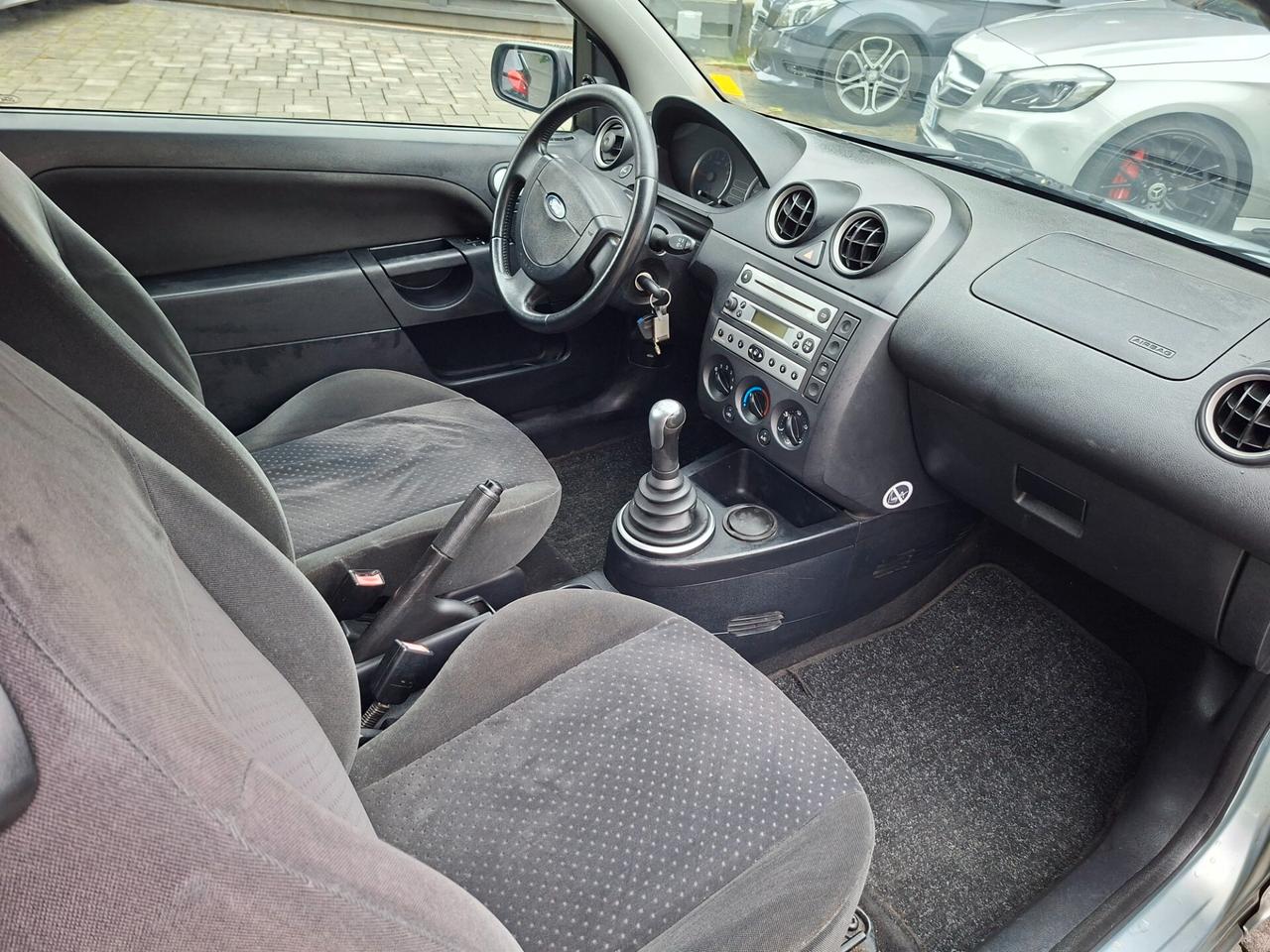 Ford Fiesta 1.2 16V 3p. Ghia NEOPATENTATI