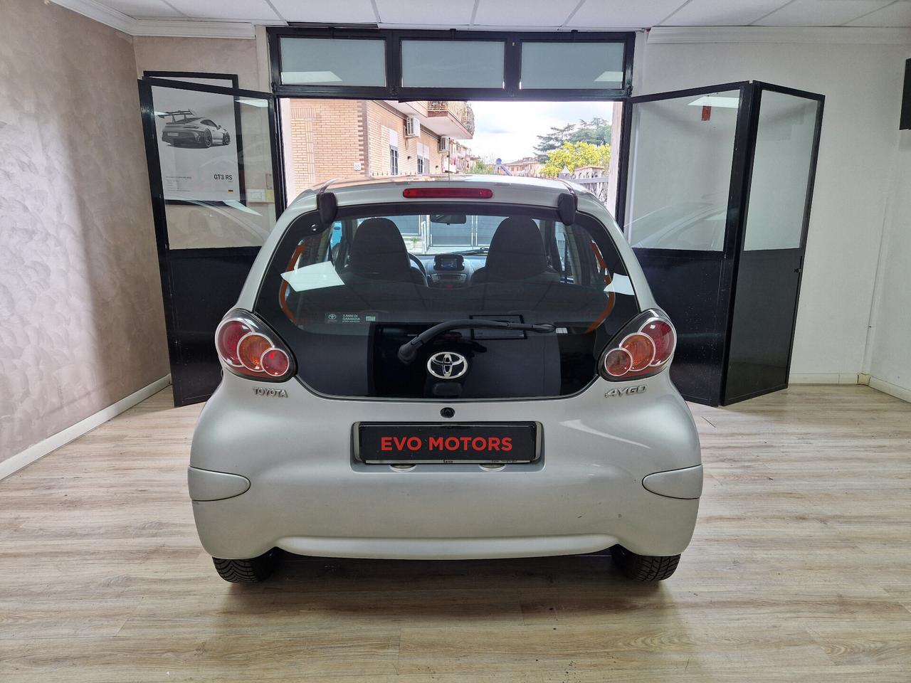 Toyota Aygo EURO 5 NEOPATENTATI